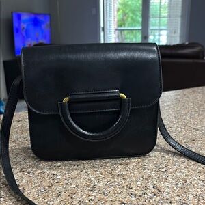 Madewell genuine leather Black Crossbody Bag with D-Shaped Handle